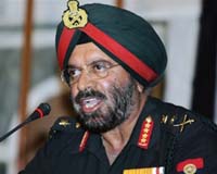 Indian Army Against Deal With Pakistan On Kashmir Glacier