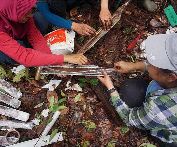 Indonesia's old and deep peatlands offer an archive of environmental changes