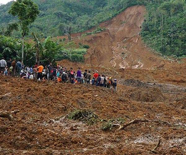 Indonesia landslide death toll rises to 25