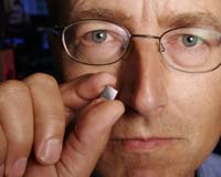 Intel Says Breakthrough Could Lead To Powerful, Low-Cost Chips