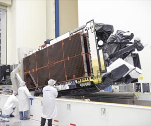 Boeing Delivers 2nd Intelsat 702MP Satellite to Sea Launch Home Port