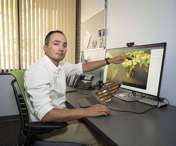 International Space Agency Teamwork puts the Whole World in our Hands