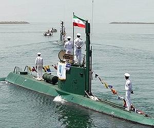 Iran builds sub force in gulf face-off