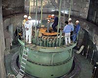 US warns Iran to meet nuclear deadline