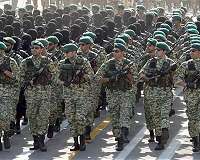 Iran's Guards praise 'timely' action against protests