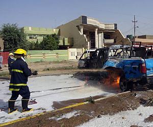 Iraq attacks kill 28 as official escapes assassination