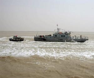 US delivers two naval vessels to Iraq: embassy