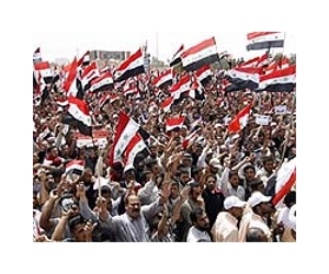 Truck bomb kills 19 Shiite pilgrims in Iraq