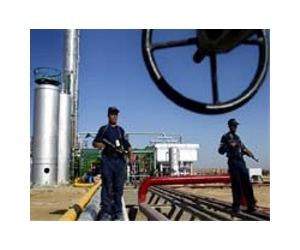 Iraq oil exports dip on weather, sabotage