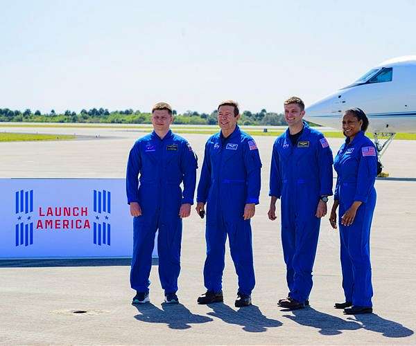 International Crew Prepares for Launch to ISS Aboard SpaceX's Crew Dragon
