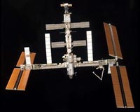 NASA May Repair Shuttle, Extends Station Mission Three Days