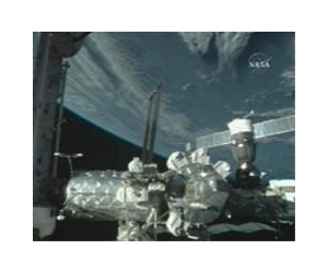 Russia delivers three astronauts to ISS: official