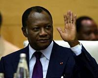 Ivory Coast's rebel soldiers apologise to president