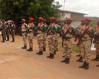 Elite I.Coast troops fire protest shots at two bases