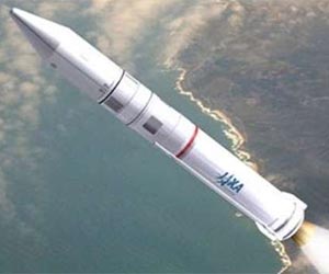 Japan's new rocket blasts off in laptop-controlled launch