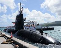 Japan, Australia talk closer military ties and submarines