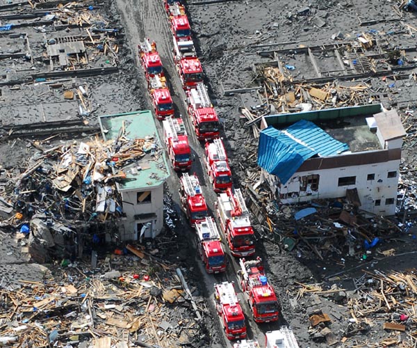 How will humans survive a global catastrophe?