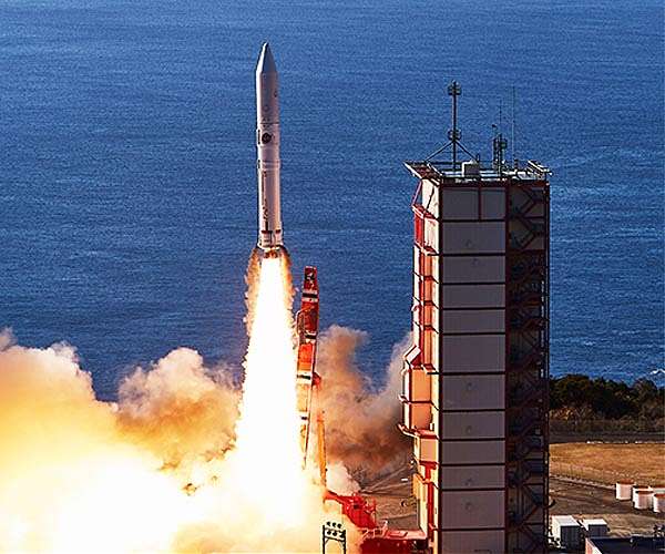 Japan space rocket ordered to self-destruct after failed launch