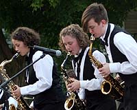 Large Portion Of Brain Switches Off And Lets Creativity Flow In Jazz Improvisations