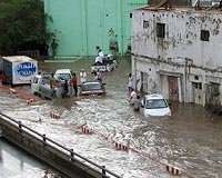 Saudi dissidents assail government after deadly flood