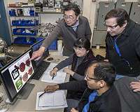 Chemists ID catalytic 'key' for converting CO2 to methanol