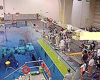 Robots Dive Into Student Competition