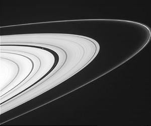 Cassini Flies High to View Saturn's Rings Again