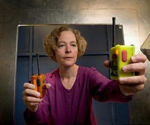 NIST tests help ensure reliable wireless alarm beacons for first responders