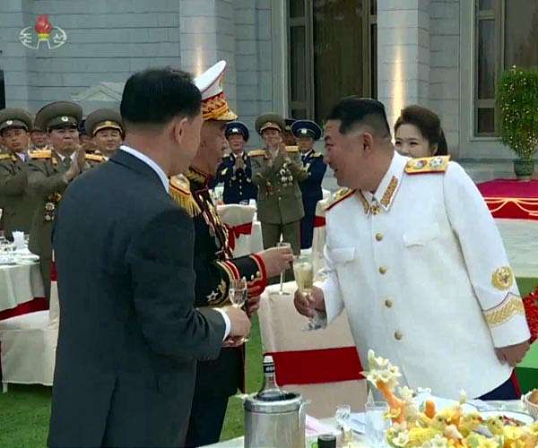 Kim says N. Korea must meet grain production goals 'without fail'