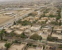 Civilians flee Iraq town as battle looms