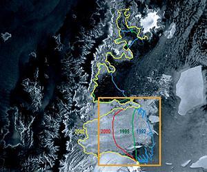 Satellite observes rapid ice shelf disintegration in Antarctic