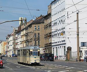 German city seeks to woo drivers with free public transport