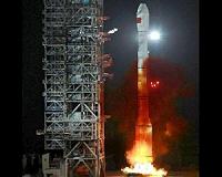 China launches first mission to moon and back