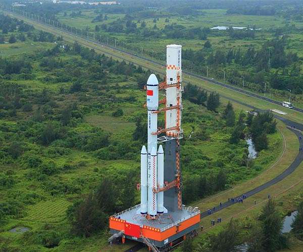 Rocket arrives at launch site for Tianzhou-7 cargo mission