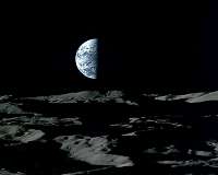 New study sheds light on moon's slow retreat from frozen Earth