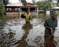 Disease Threat As Malaysian Flood Second Wave Hits