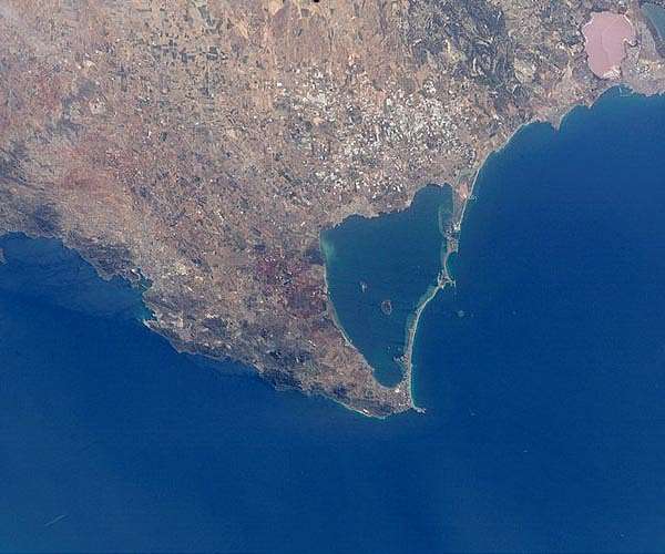 Thousands rally to 'hug' Spain's dying Mar Menor lagoon