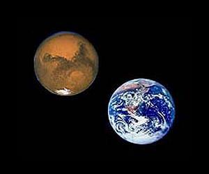 Making Martian clouds on Earth
