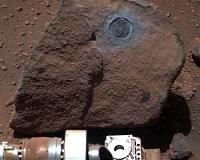 Spirit Struggles While Opportunity Rocks