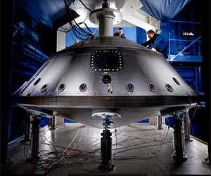 Taking the Heat Lockheed Martin Aeroshell Will Protect Mars Science Lab Descent
