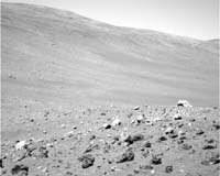 Mars Rover Team Weary But Hanging In After 900 Sols