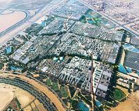 Dubai debuts driverless minibus