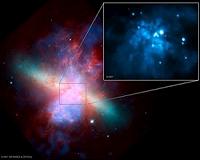 Fascinating rhythm: light pulses illuminate a rare black hole