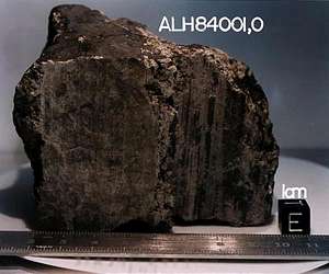 Wet and Mild: Caltech Researchers Take the Temperature of Mars' Past