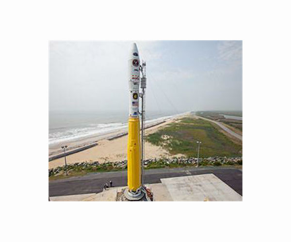 Minotaur I puts 3 payloads into space for NRO