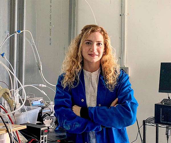 Using aluminum and water to make clean hydrogen fuel - when and where it's needed