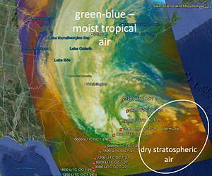 NASA's SPoRT Team Tracks Hurricane Sandy