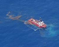 Oil firm delays new bid to plug Australia leak: officials