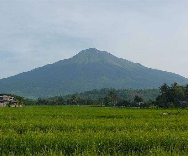 Volcano ash blankets Philippine towns after second eruption this week