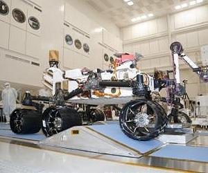 NASA's Next Mars Rover Rolls Over Ramps
